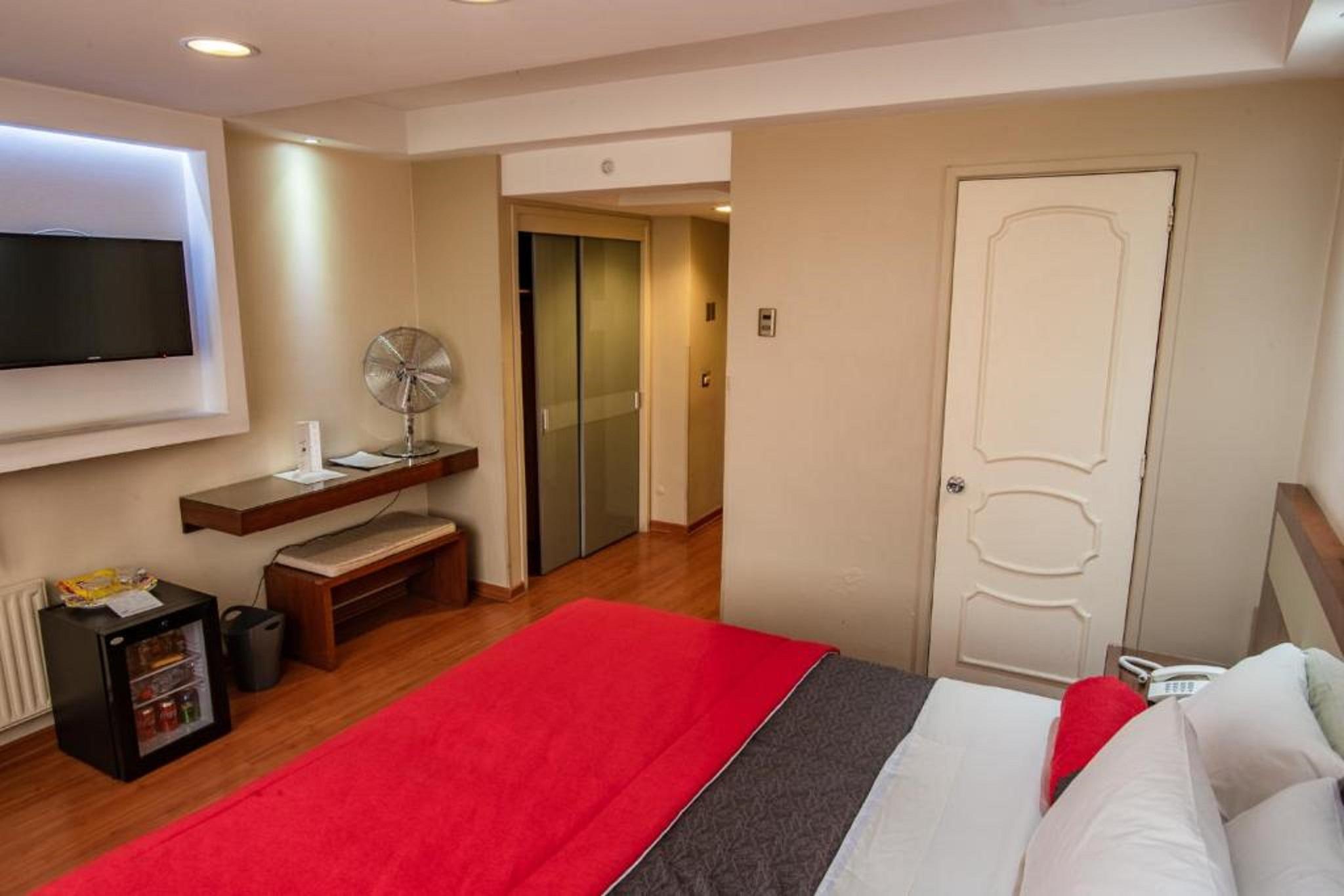 Hotel Libertador Сантьяго Экстерьер фото